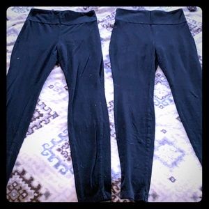 2 for 20! Barely worn black leggings!